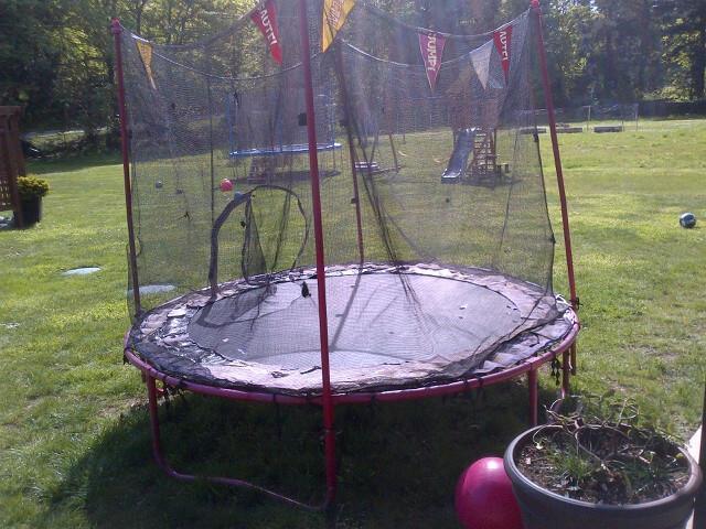 8ft trampoline