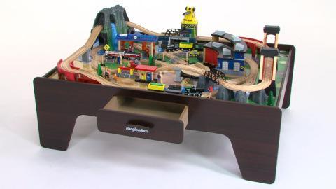 imaginarium 100 piece train table