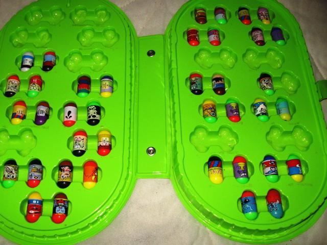 Mighty Beanz with Case Grizzly Bear Lot of 40 with Case Collectible Rare