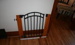 1. Wooden/Metal Gate Pressure Mounted
29 inches
6 months old
Summer Brand
2. Metal Gate Pressure Mounted
20 inches
~10 inch extension
Summer Brand