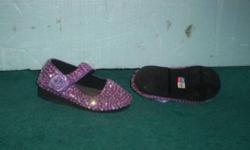 These shoes are in like new condition, lilac ones still have price tag of $29.99, they are $10 and the blue ones are $8......click on view poster's other ads and check out my on line garage sale, 1200+ items.
