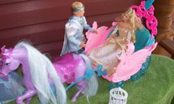 BARBIE SWAN LAKE CASTLE 
AND
CARRIAGE WITH UNICORN
AND
BARBIE OF SWAN LAKE
AND
PRINCE DANIEL
 
LOTS OF EXTRA ACCESSORIES WITH THIS PLAYSET
AND EXTRA OUTFITS FOR BARBIE AND KEN.
SWAN LAKE CARRIAGE INCLUDES THE UNICORN.
 
NOT FOR CHILDREN UNDER 3
GOOD