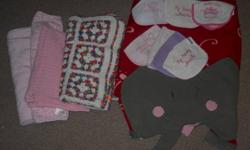 Blanket & Bib Package
4 Blankets
IKEA Elephant Blanket
7 Bibs
2 Crib Sheets
6 Recieving Blankets
20 Items