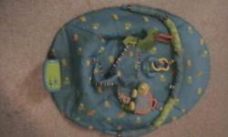 good condition
well used
plays music
vibrates
comes with toys shown in picture
