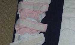 Selling 7 Bum Genius 3.0 Diapers in good condition.  Less than $6 per diaper!!!  3 Pink and 4 White Diapers.  Only selling these because I found I have a sensitivity to microfibre.
Includes:
7 Adjustable One Size Bum Genius 3.0 Diaper Covers
12 Small Bum