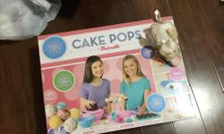 baking kit (to make small cakes that look like lollipops)