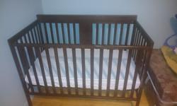 Practically new, only used twice, in great condition. This crib was left behind by an ex roomate who purchased it for her daughter to use on weekends, but this only happened twice before they moved and left the crib behind. All pieces and manual included.