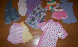 Hi, I have for sale the following:
-Appaman hooded jumper, 6 months, EUC
-Gap onesie, 6-12 months, NWT
-Gap madras jumper, 6-12 months, NWT
-Gap jumper, white and pink, 3-6 months, EUC
-Gap jumper, white and yellow jumper, 3-6 months, EUC
-Please Mum