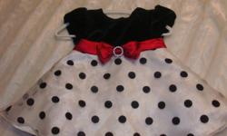 size-6 months. Black, White and Red dress- $8.00
size-3 months. Pink with bows w/matching panties-$6.00
size-3 months. Pink with White flowers summer dress w/matching panties-$3.00
size-3/6 months. Pink and White Polka dots with flowers-$3.00
size-3/6