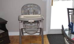 Selling a high chair Graco. In great shape.
 
60.00 or best offer