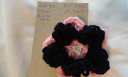 Hand crocheted hair flowers for your little girl! These are the ones I have left but I can custom make them to match your outfit!
Small $1.75 each or 2 for $3 - 2 inches
Medium $2.00 - 2 1/2 inches
Large $2.50 - 3 1/2 inches