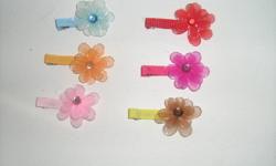 Cute little hair clips, asking $5 and up. Willing to make custom ones also. Please come check out my page on Facebook for more pictures and prices.
https://www.facebook.com/pages/Chloes-Closet/289153184430724