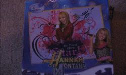 Selling a 300 piece Hannah Montana Puzzle.
Pick up only in Cathedral. Please contact.