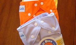 Various sizes and types, all excellent condition-no stains or defect issues with these, bought new by me and gently used.  Washed in Nature Clean detergent and line dried.
 
3 small/extra small pocket diapers for newborn (fuzzibunz and knickernappies