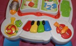 Product Description
LeapFrog Learn & Groove Musical Activity Table Blue English and French
Learn & Groove with 15 activities and over 40 songs and melodies! Activities provide opportunities for baby to explore with a roll, tap, slide or spin. Includes a