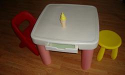 "Little Tike" table with 2 drawers
- also 2 accompanying chairs
- your toddler will absolutely love it