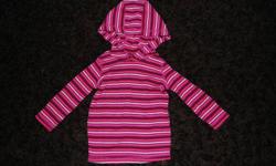 Baby girl long sleeve shirts. All in excellent condition. Items, sizes, and prices listed below in same order as photos. Located in Warman.
 
Pink/white/brown striped hoodie - George - 6 mo. - $3.00
Red/pink/purple/teal striped sweater - 18 mo. - $3.00