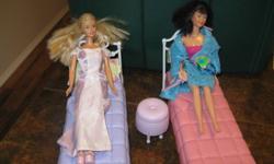 A barbie bedroom set.
A pool and lots of extras.
Comes with 4 barbies as well.
Call 403 394 7614
Please view my other ads