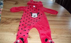 minnie sleeper comes with the hat 6 months asking $6.00