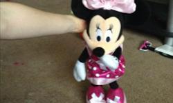 Minnie, battery operated, 15$ , no holds