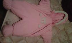 Pink girls snowsuit size 0-3 months fits more like a 6-12 month,,, never used,,, $20 obo...
kids kitchen toy,, works just needs batterys,,, $15 obo