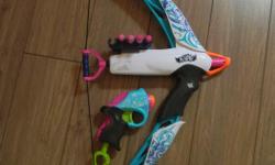 nerf rebelle bow with 4 darts and mini gun