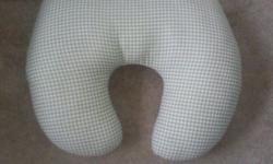 nursing Pillow in good condition never use my baby,,,