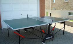 The Kettler Stockholm is the best selling Kettler indoor table tennis table. This table is ideal for home indoor use, but also with its robust design and quality finish the Stockholm is suitable for schools and youth clubs. With the net and post set