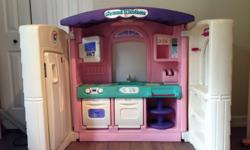 Awesome play kitchen, closes up to be more compact when children aren't playing with it.
Downsizing for sale of house.
Text and email work best