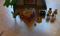 Playmobil vacation cottage