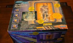 Original 1993 Star Trek Next Generation Transporter by Playmates. In good shape, comes in original box. Still works!