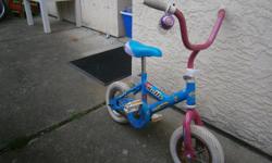 Toddler Girls Bike
Good for a 2 - 4 year old